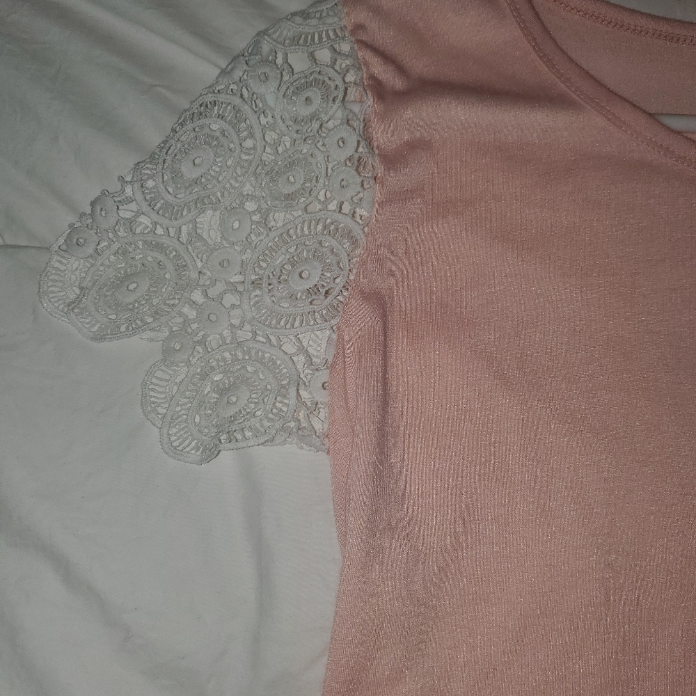 Pink and white top
